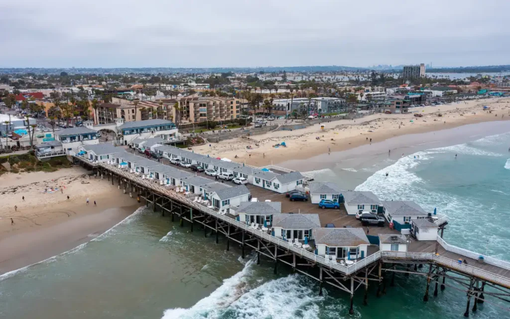 Crystal Pier Oceanic